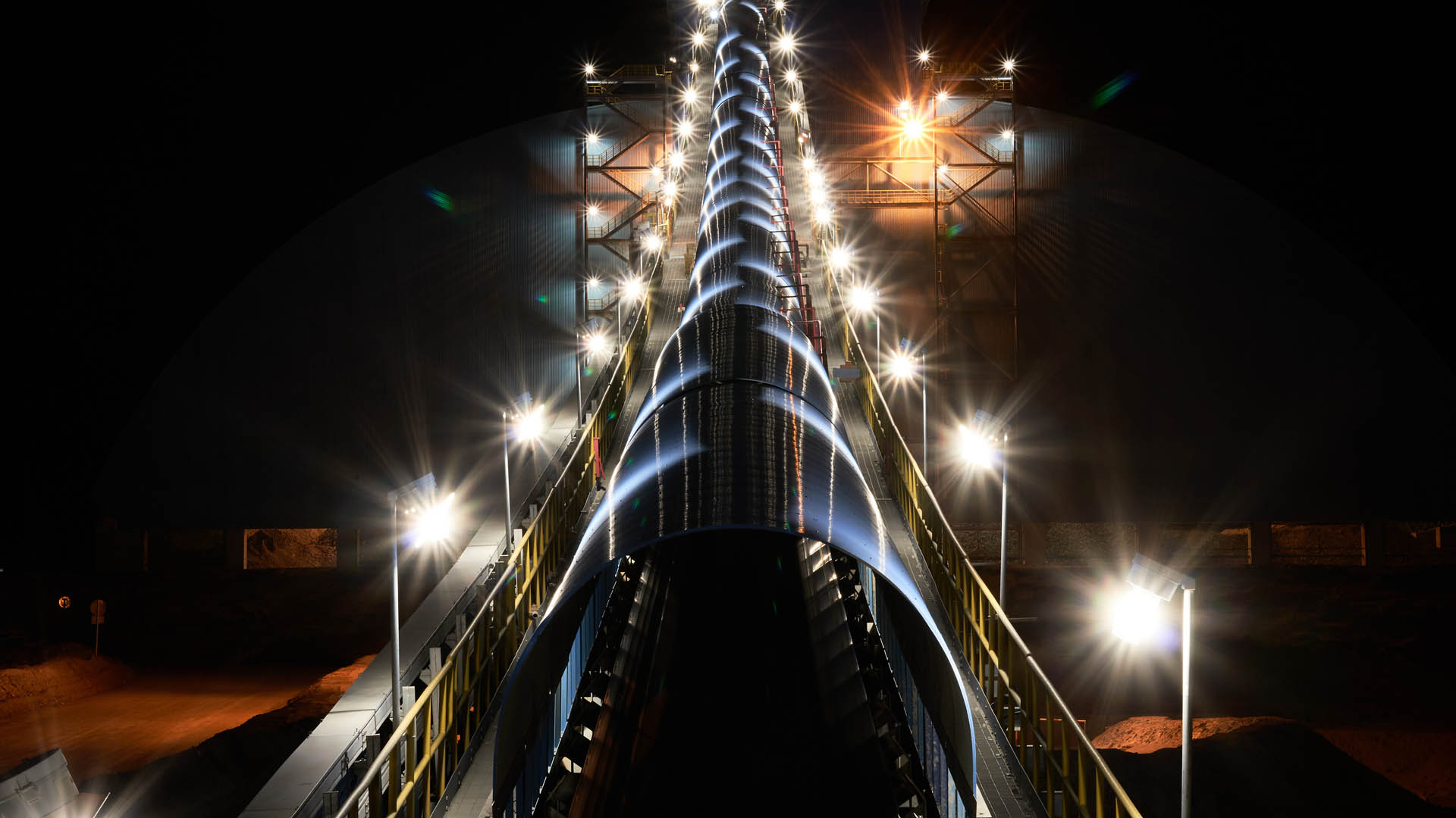 Oyu Tolgoi concentrator at night