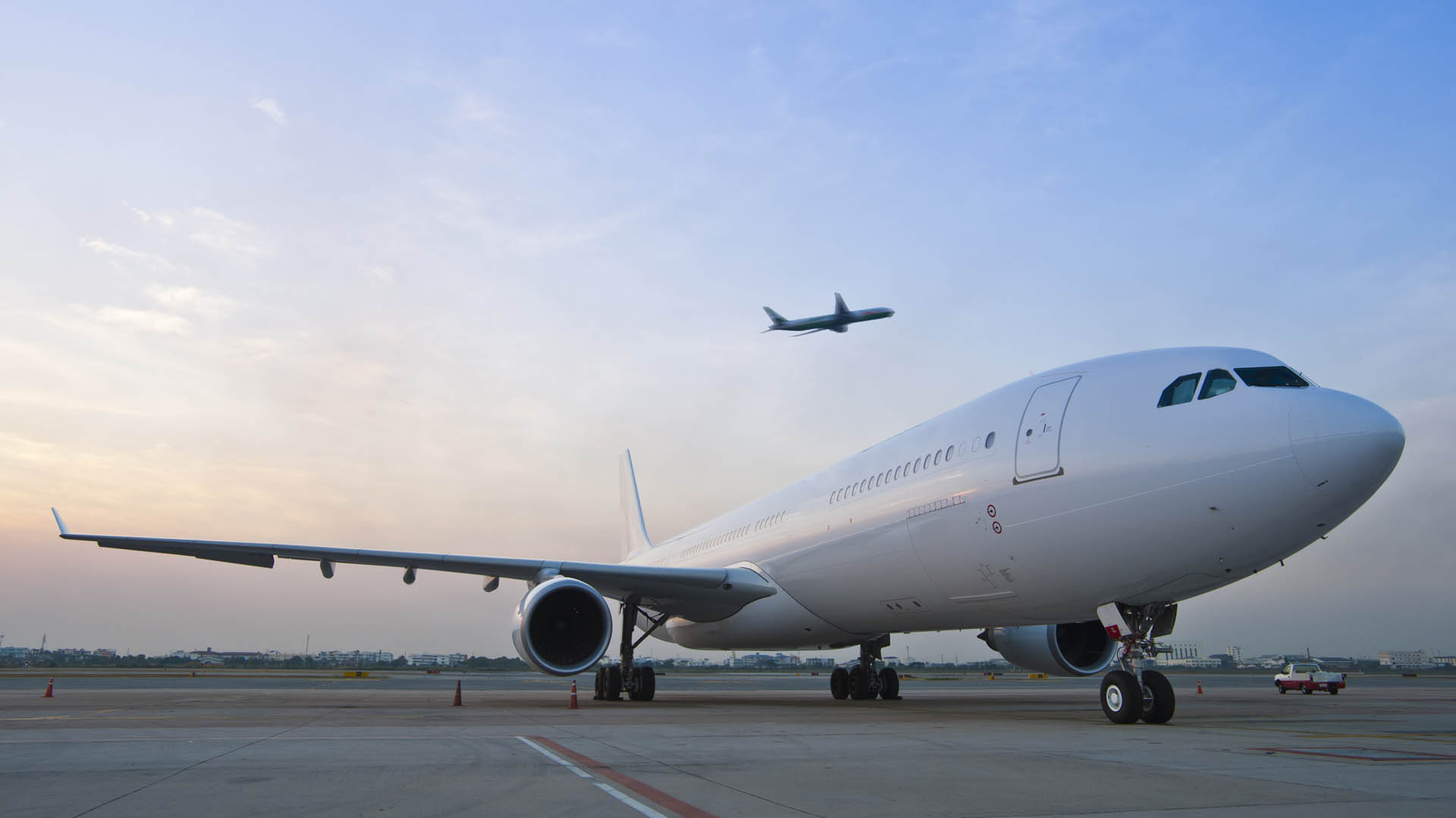 Airplane containing aluminium