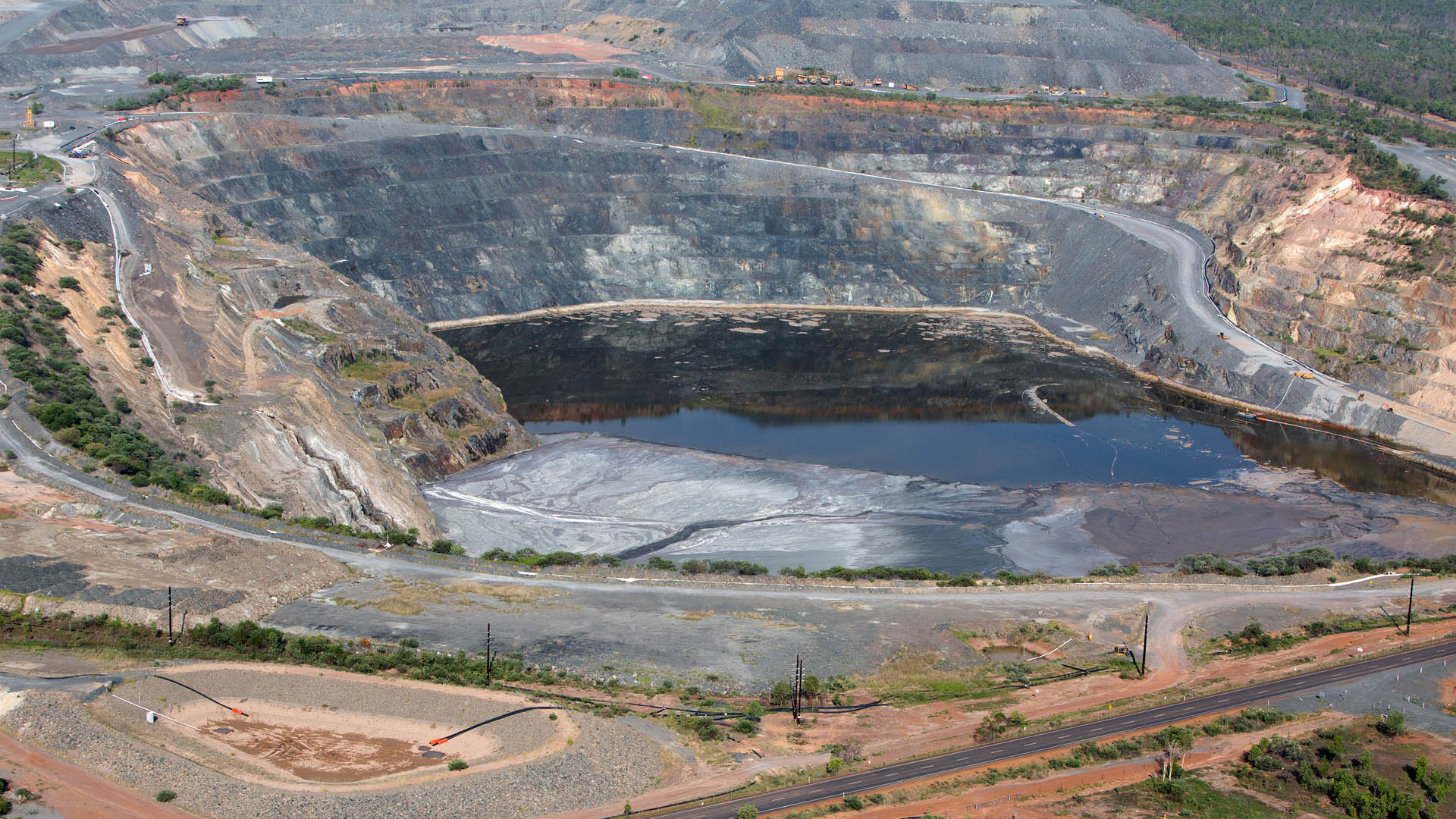 Energy Resources of Australia from the air