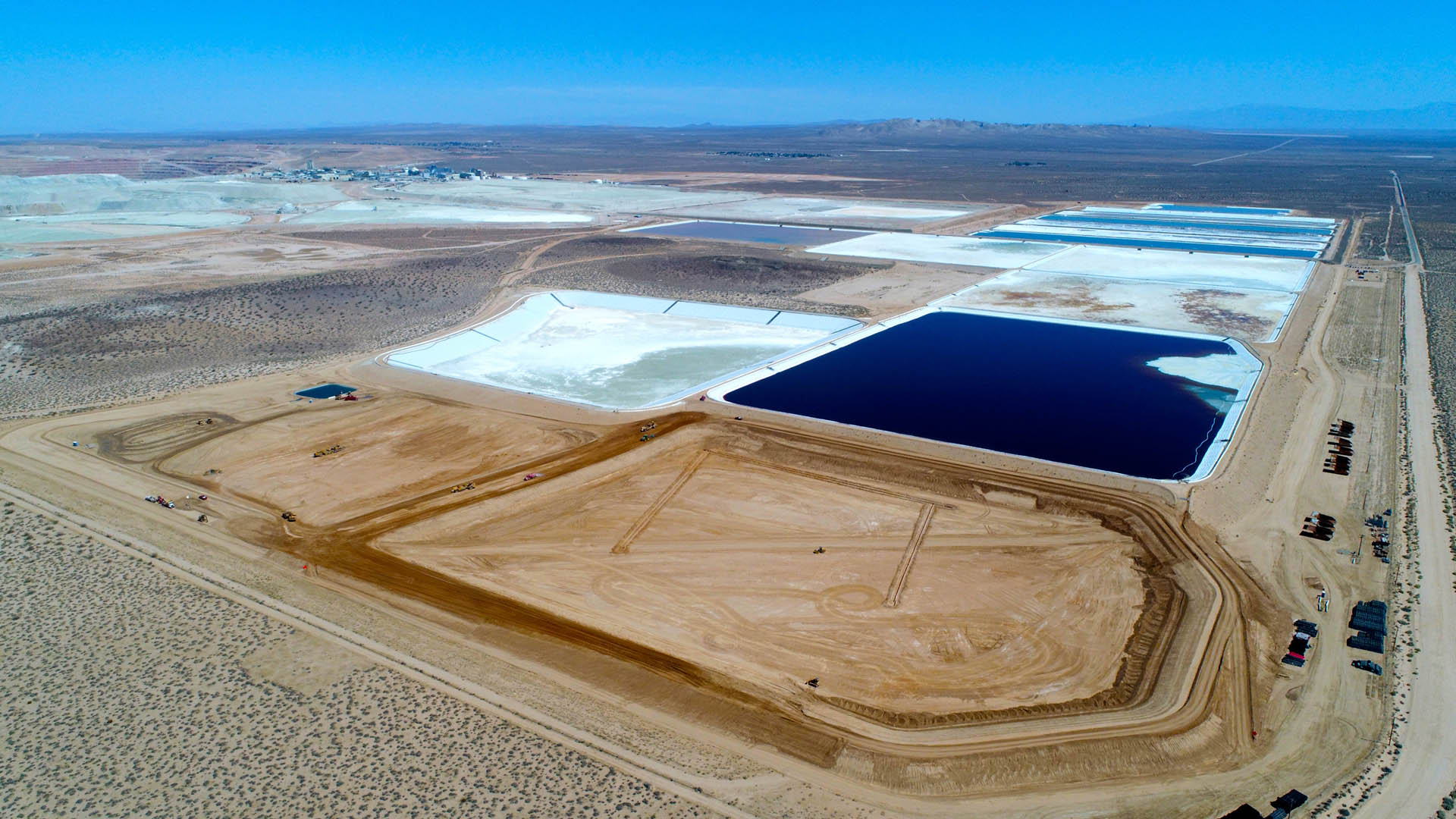 Tailings facilities at Boron, US