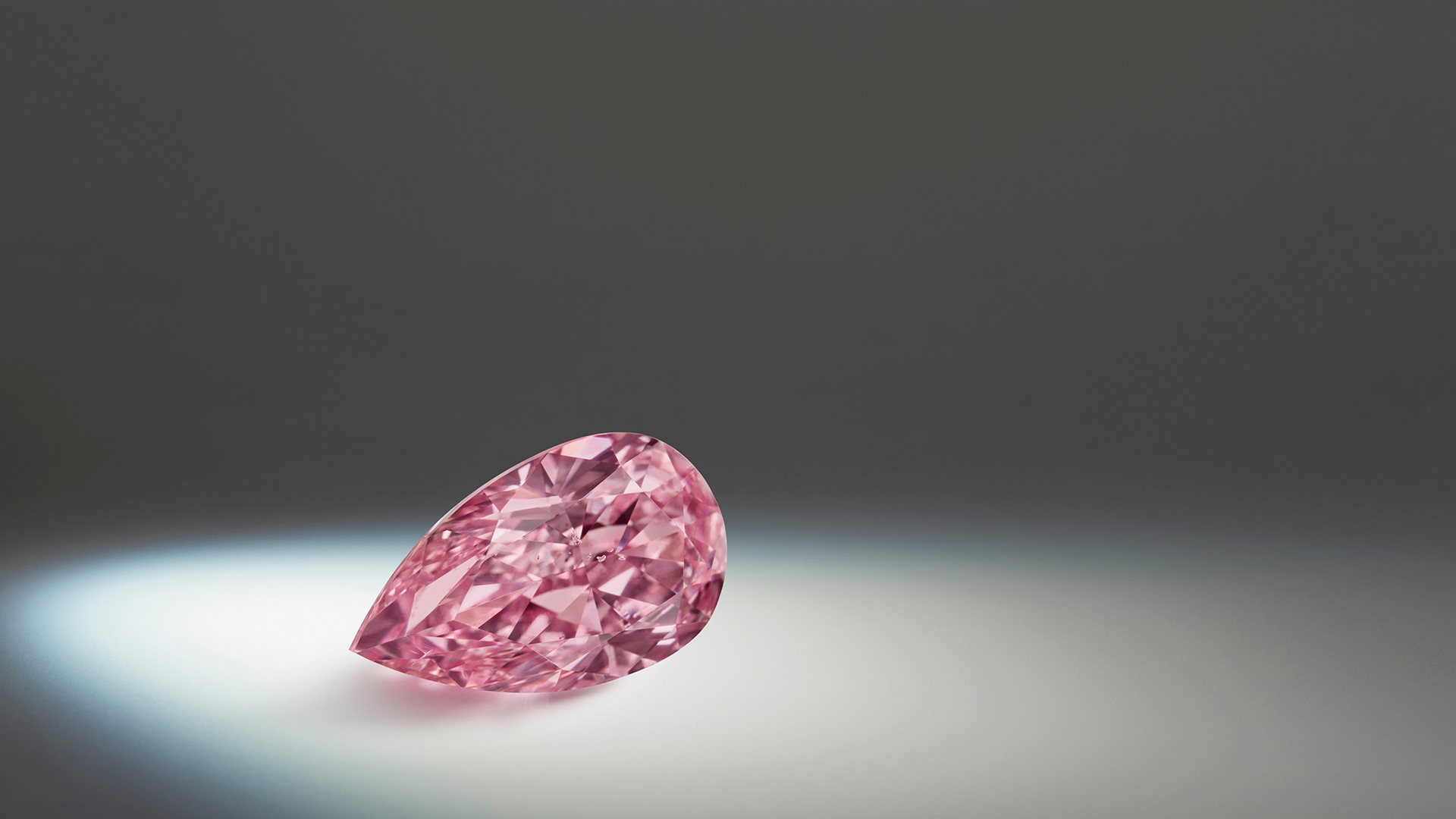 Argyle Sakura™, a 1.84ct pear shaped Fancy Vivid Purplish Pink diamond from the 2020 APD Tender.